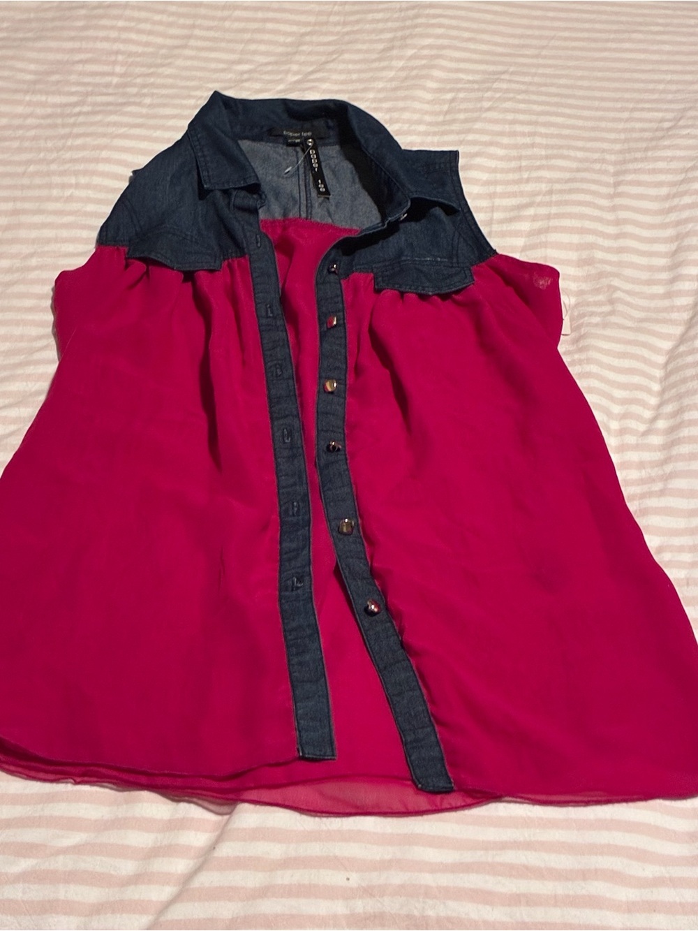 Women’s Sleeveless Pink Shirtdress with Denim Trim